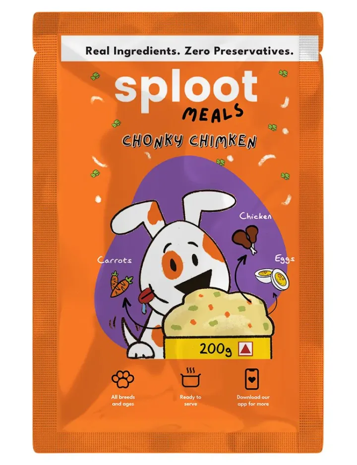 sploot Chonky Chimken pouch showing chicken, eggs and carrot ingredients