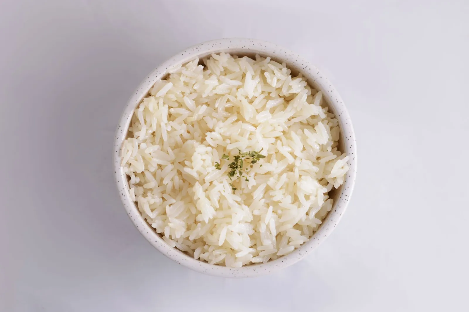 Plain rice cooking without oil salt or spices