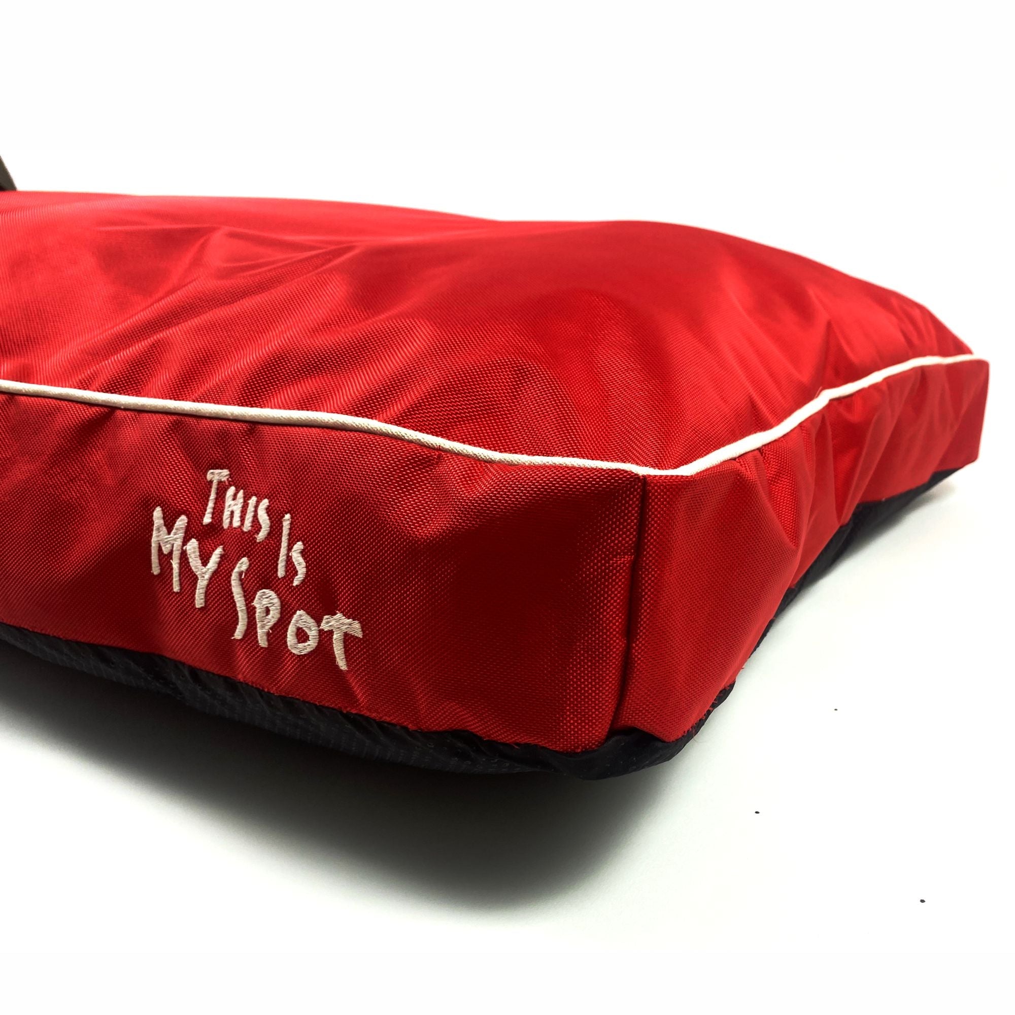 Petter World Waterproof Cushion Mattress - Cherry Red – image 3