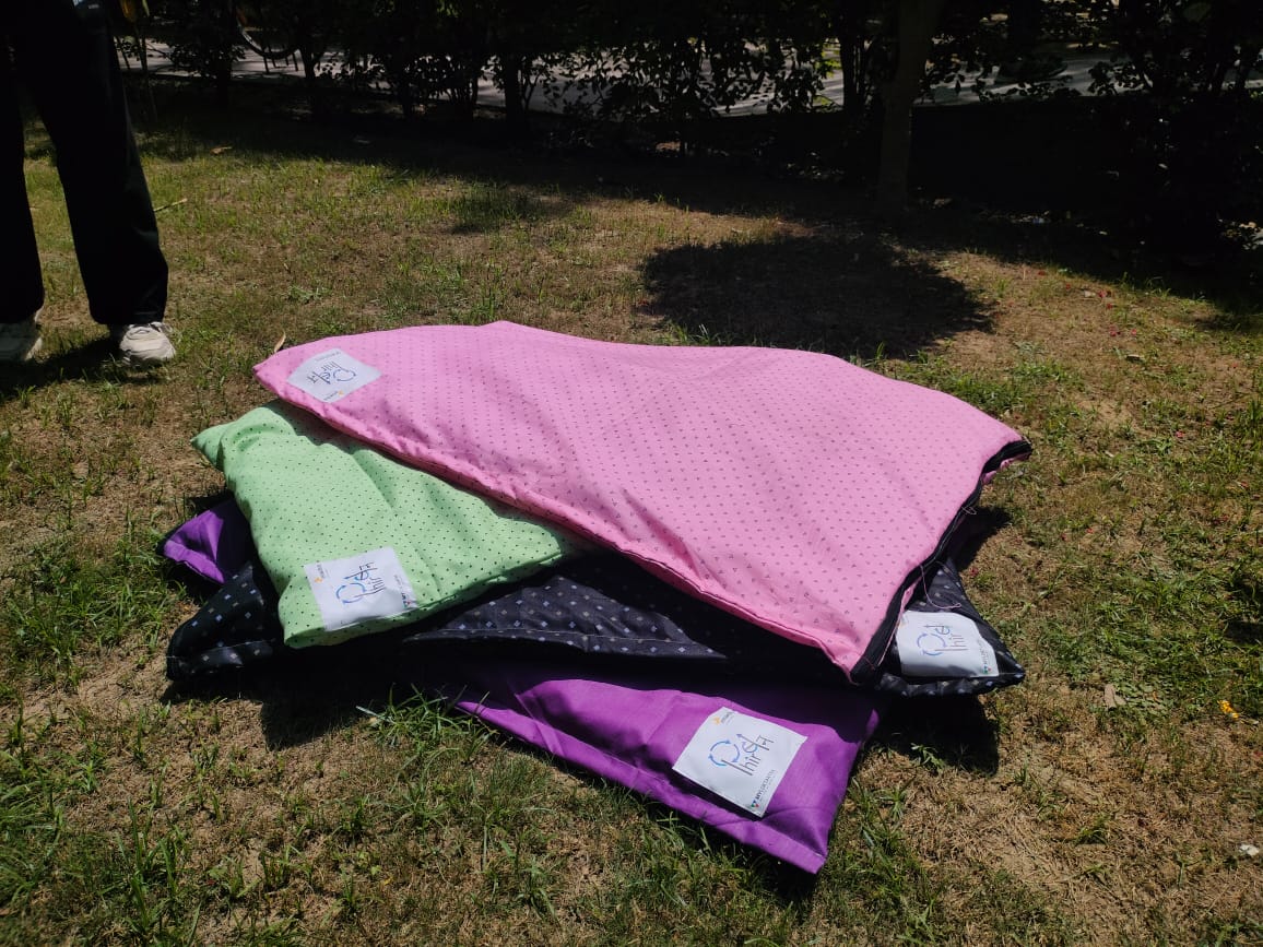 Phirban | Humsafurr Rectangular Beds – image 2